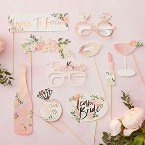 Amscan_OO Games & Favors - Photo Props & Fun Signs Floral Hen Party Photo Booth Props 10pk